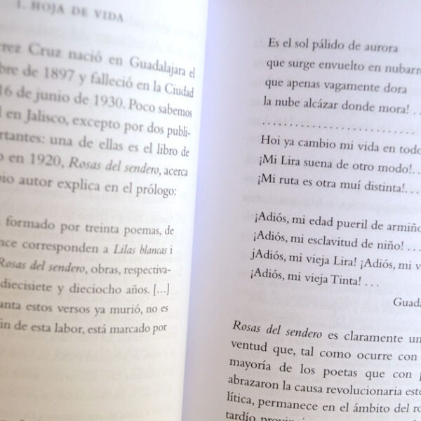 Sangre roja: versos libertarios - Imagen 2